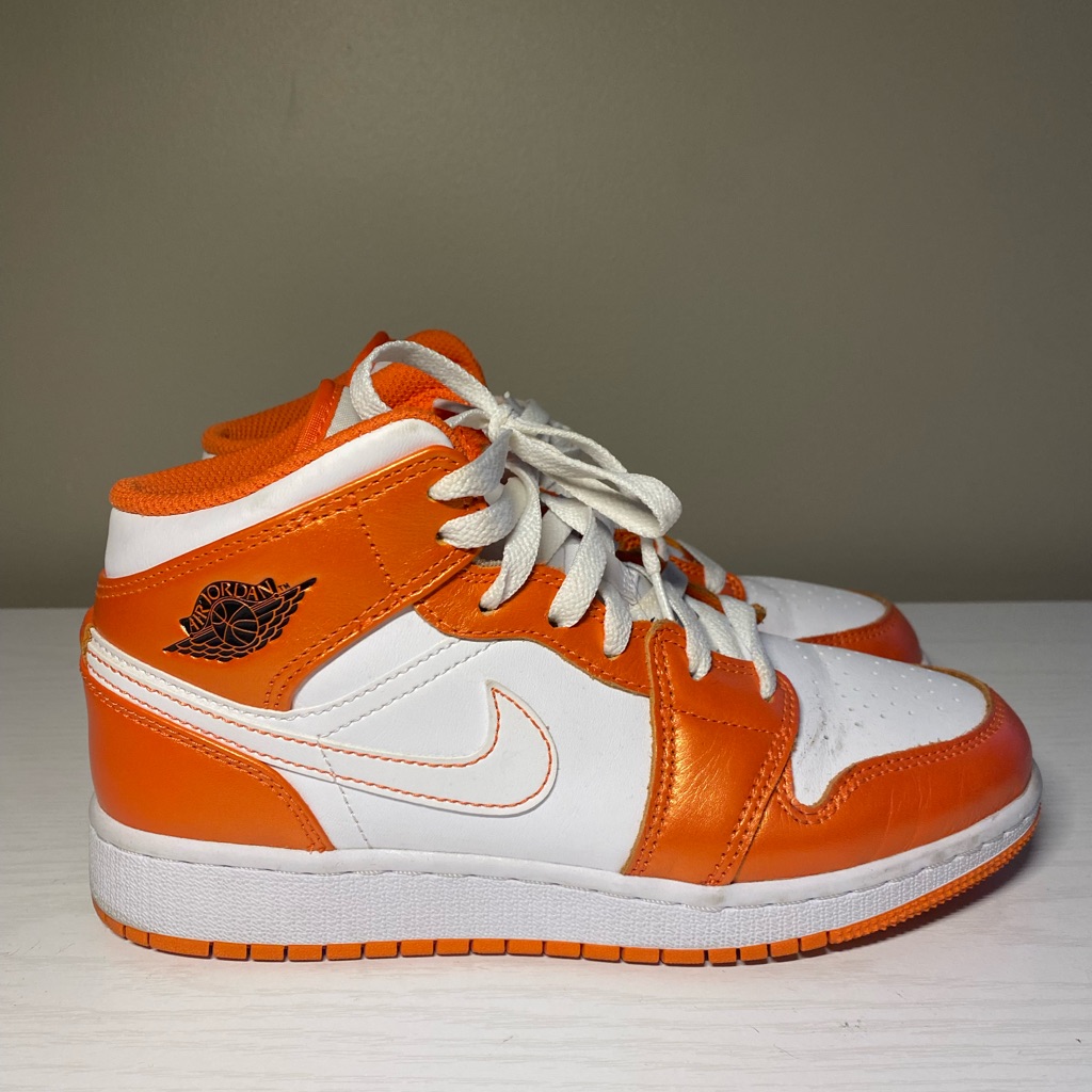 Nike Air Jordan’s Orange